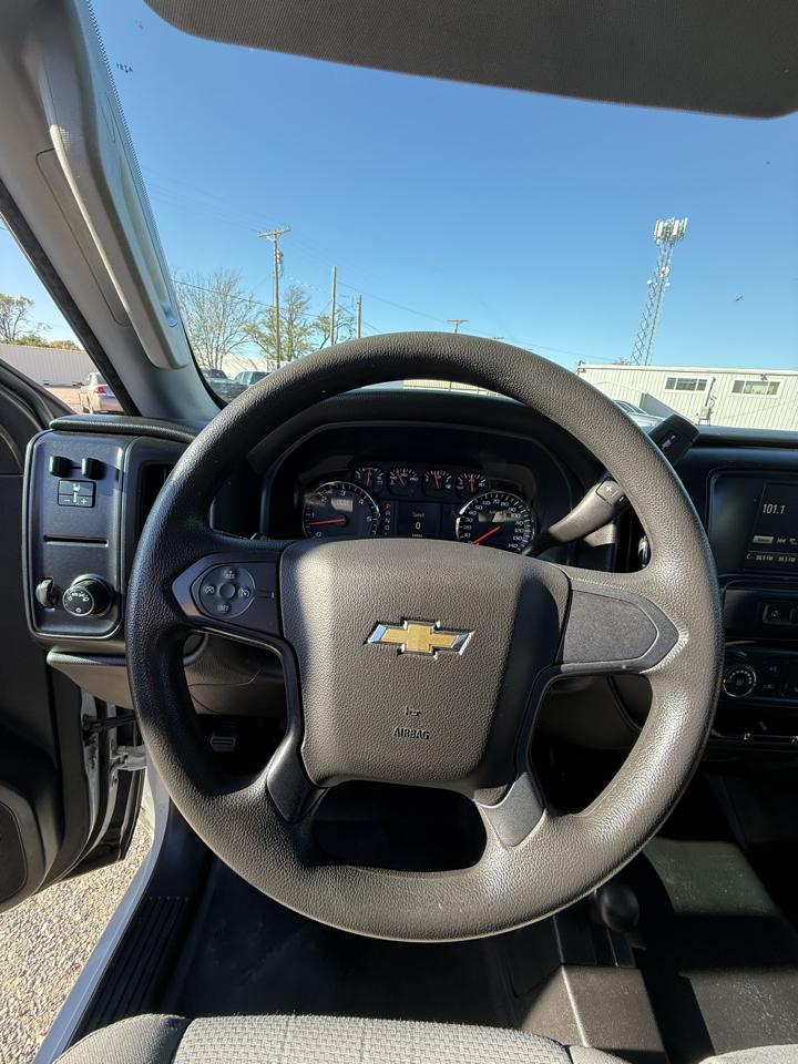 Chevrolet Silverado 2500HD 4WD Reg Cab 133.6" Work Truck 2017