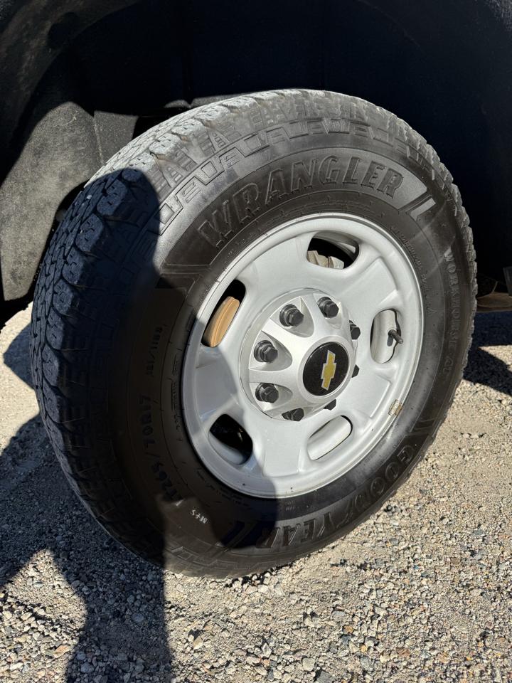 Chevrolet Silverado 2500HD 4WD Reg Cab 133.6" Work Truck 2017