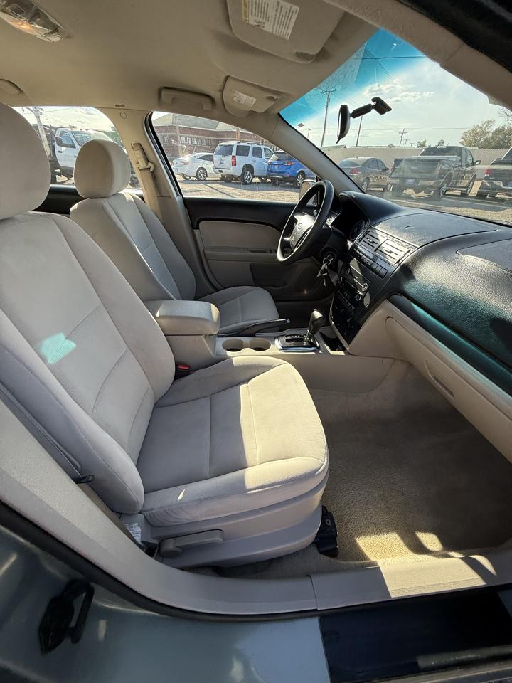 Ford Fusion 4dr Sdn V6 SE AWD 2008