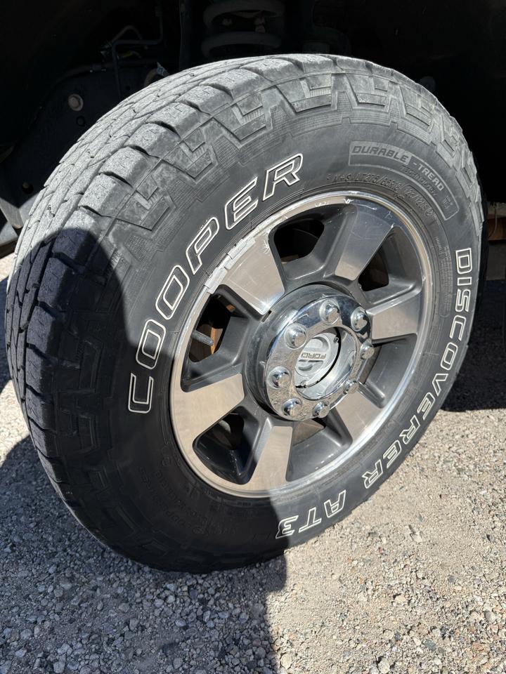 Ford F250SD Lariat Crew Cab 4WD SWB 2011