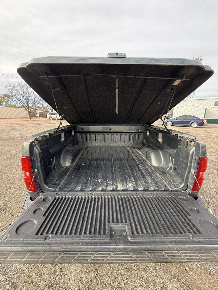 Chevrolet Silverado 1500 4WD Crew Cab 143.5" LT 2011