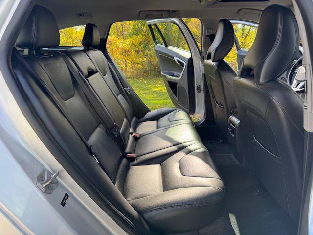 Volvo V60  2015