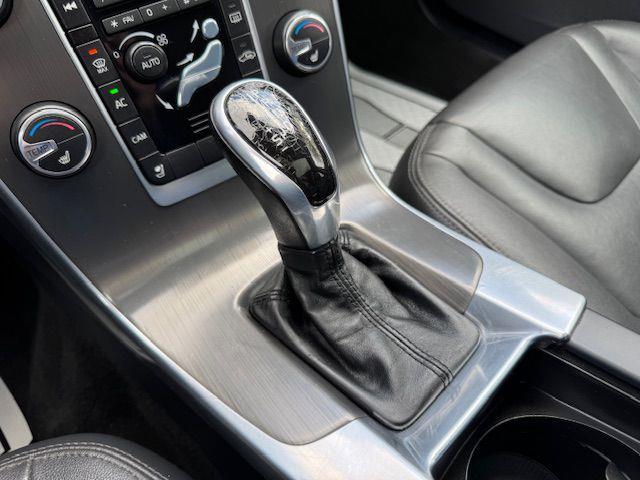 Volvo V60  2015
