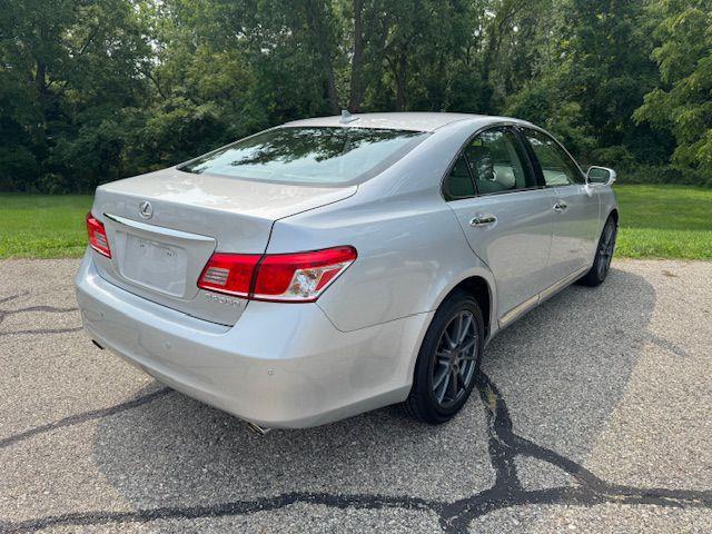 Lexus ES 350  2012