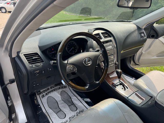 Lexus ES 350  2012