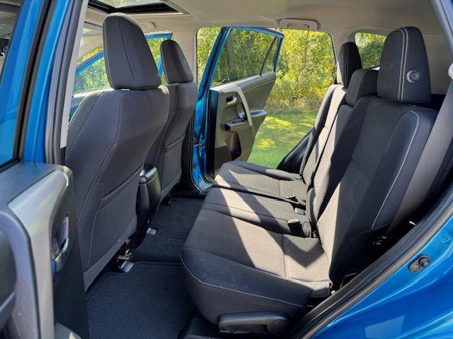 2016 Toyota RAV4 XLE photo 17