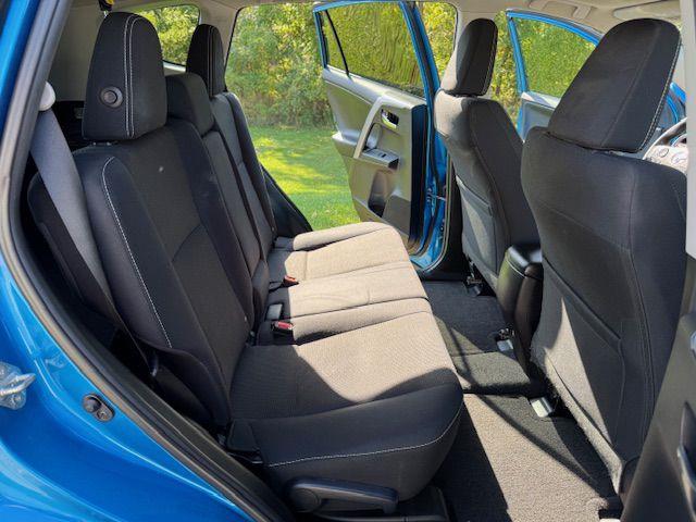 2016 Toyota RAV4 XLE photo 20