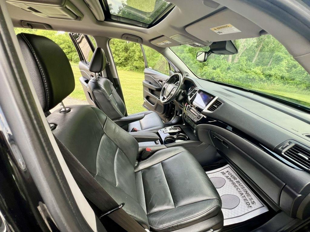 2018 Honda Pilot Touring - Photo 11