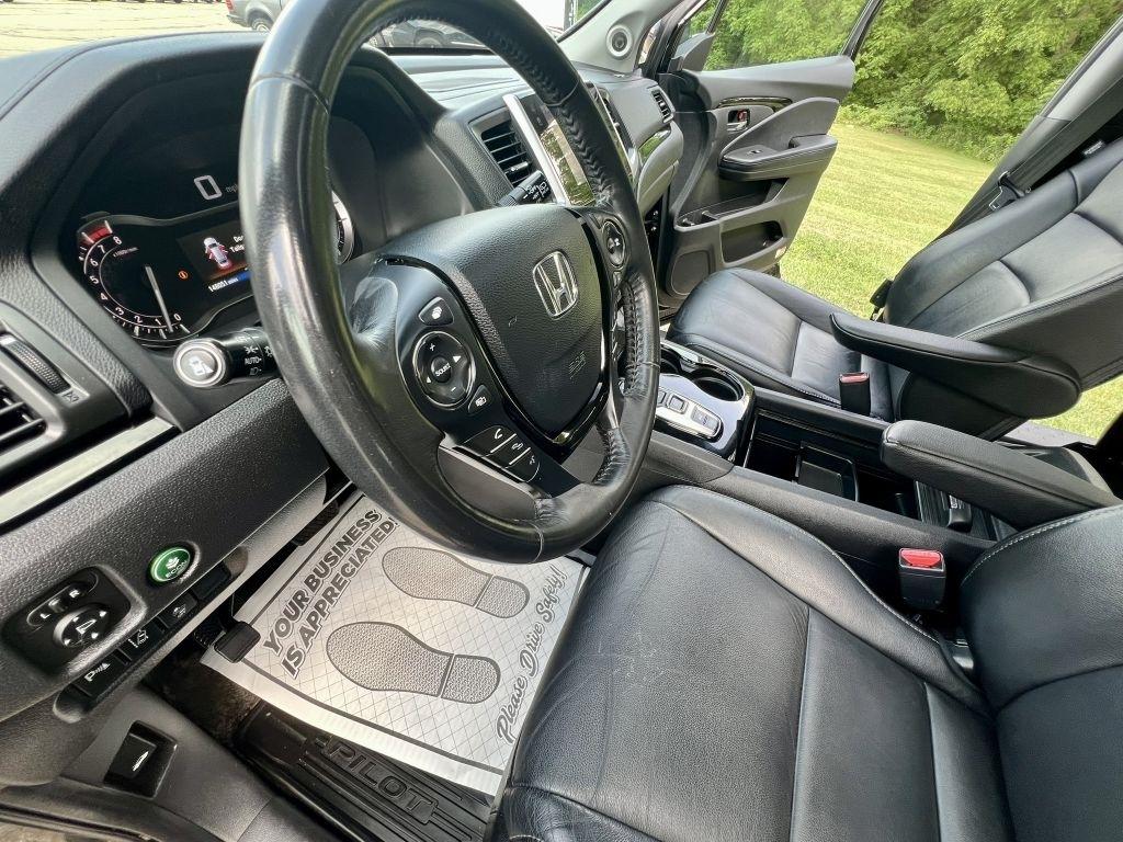 2018 Honda Pilot Touring - Photo 12