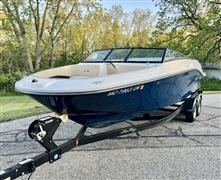 2018 Sea Ray SPX 230 
