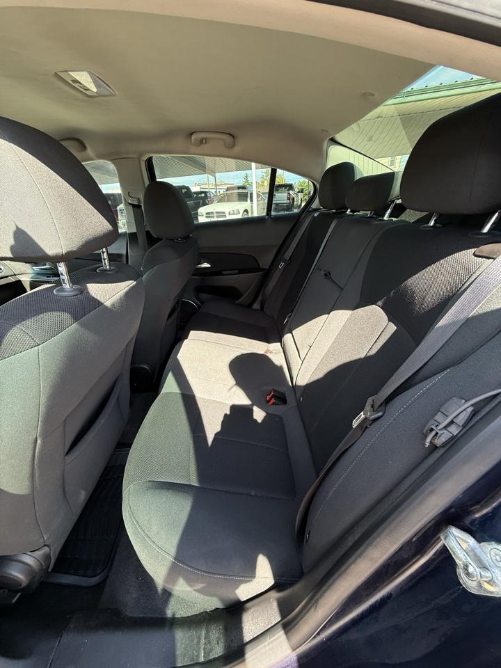 Chevrolet Cruze 1LT 2011