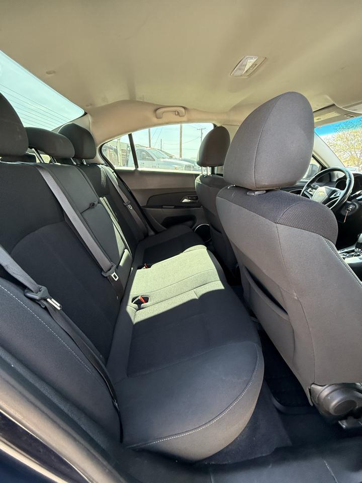 Chevrolet Cruze 1LT 2011