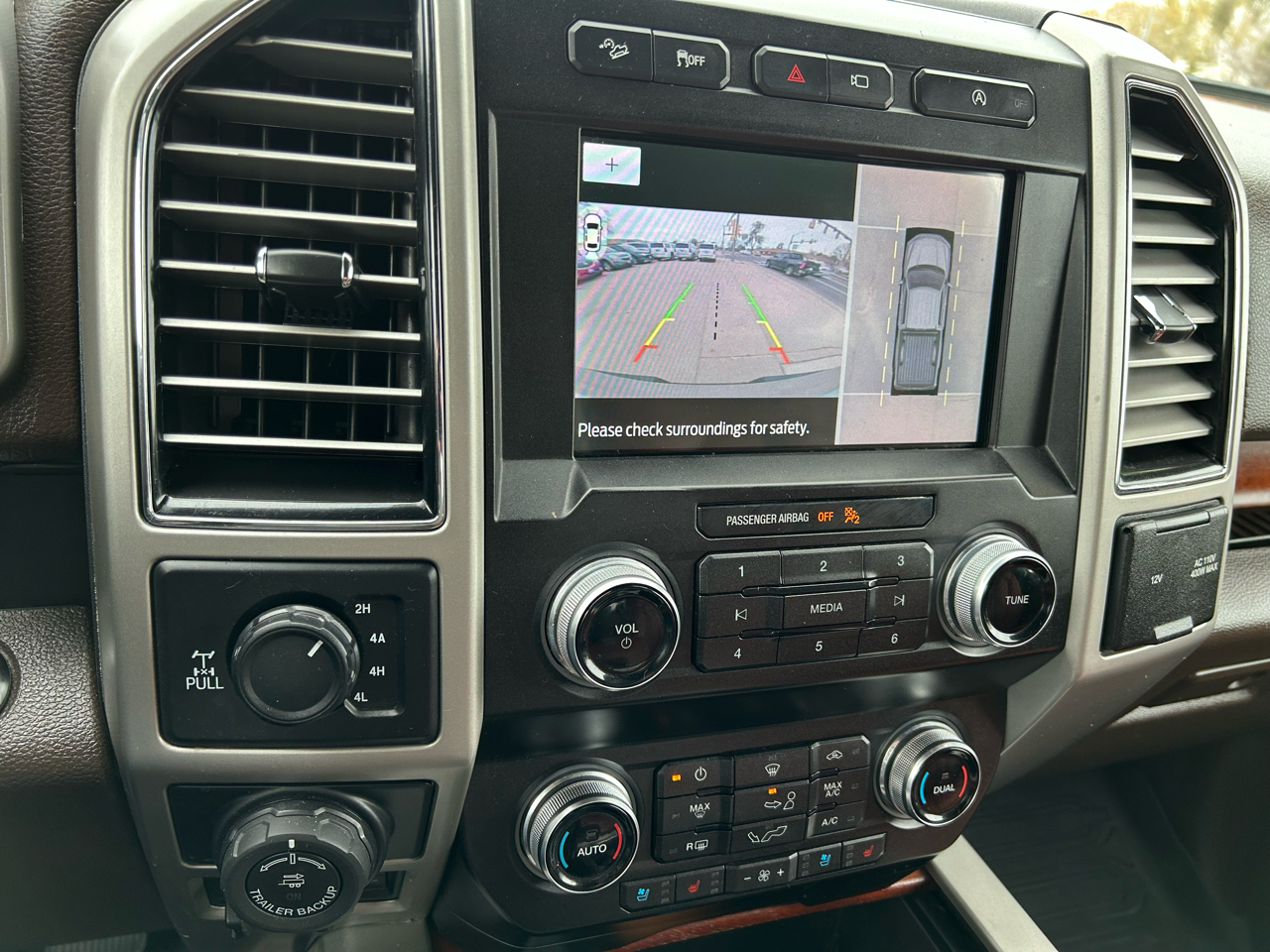 Ford F-150 King-Ranch SuperCrew 5.5-ft. 4WD 2019