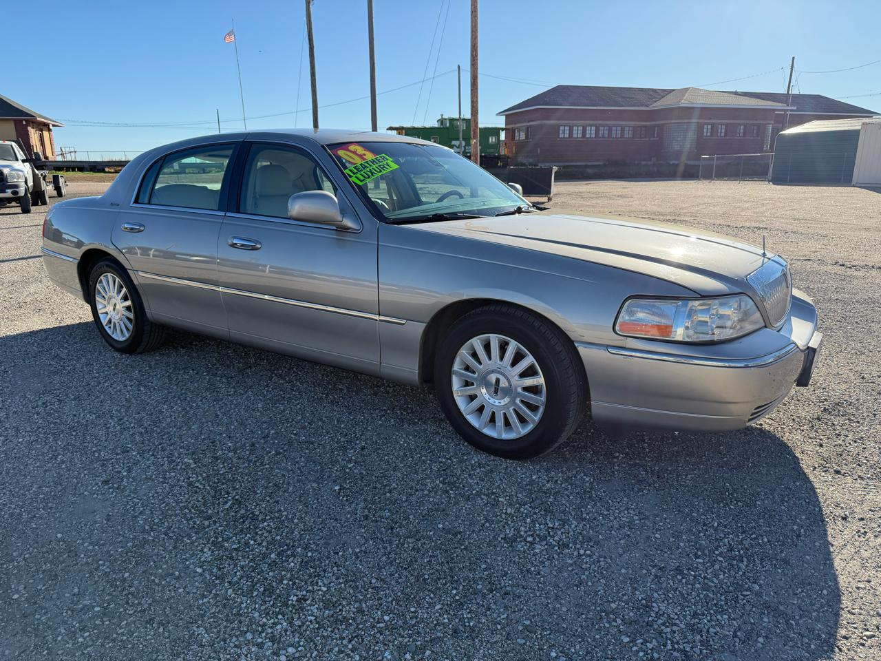 Lincoln Town Car Signature 2003