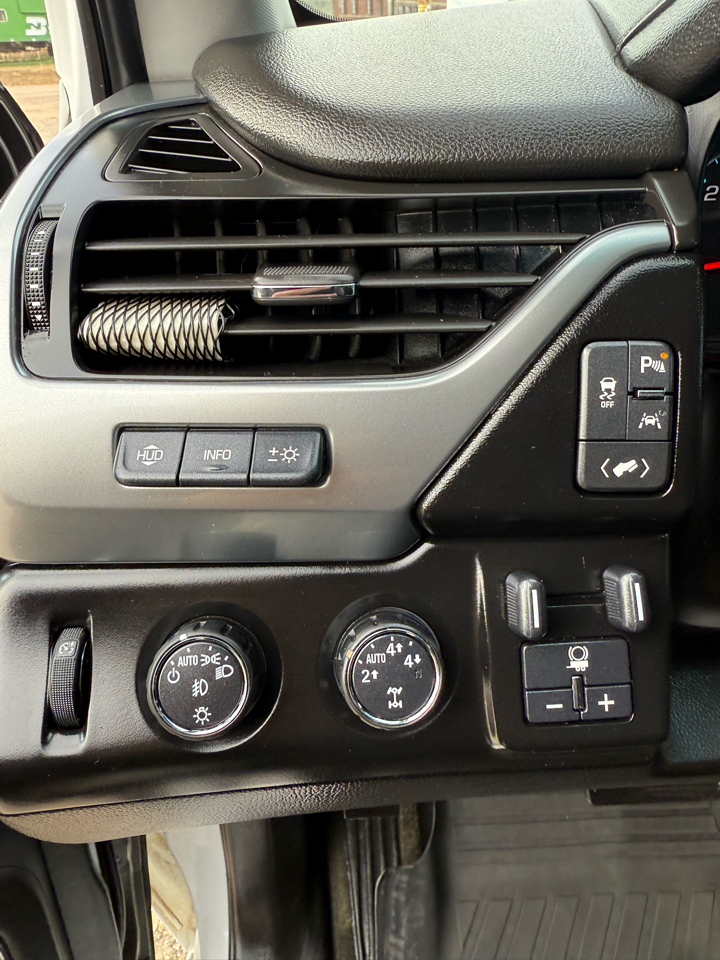 Chevrolet Suburban LTZ 4WD 2016 Chevrolet Suburban LTZ 4WD 2016