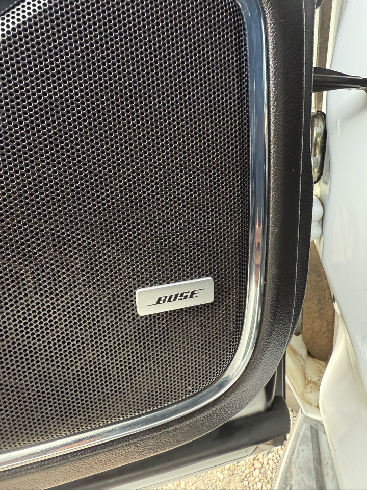 Chevrolet Suburban LTZ 4WD 2016 Chevrolet Suburban LTZ 4WD 2016