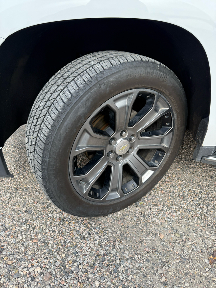 Chevrolet Suburban LTZ 4WD 2016 Chevrolet Suburban LTZ 4WD 2016