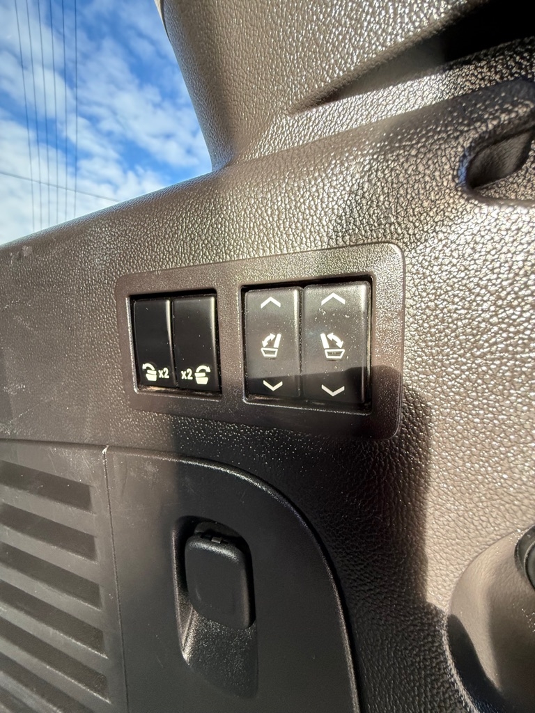 Chevrolet Suburban LTZ 4WD 2016