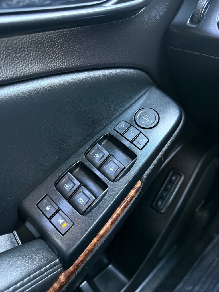 Chevrolet Suburban LTZ 4WD 2016