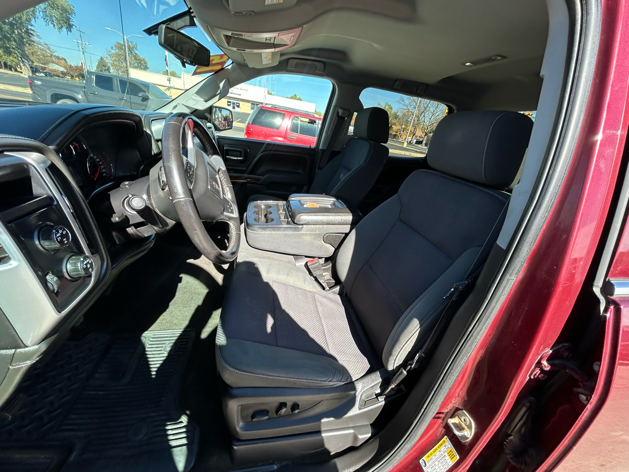 GMC Sierra 1500 SLE Crew Cab 4WD 2015