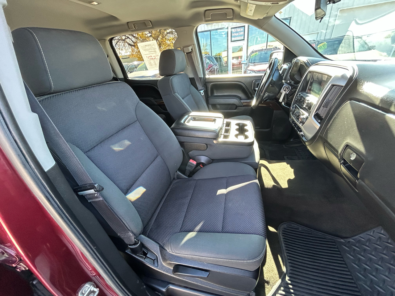 GMC Sierra 1500 SLE Crew Cab 4WD 2015