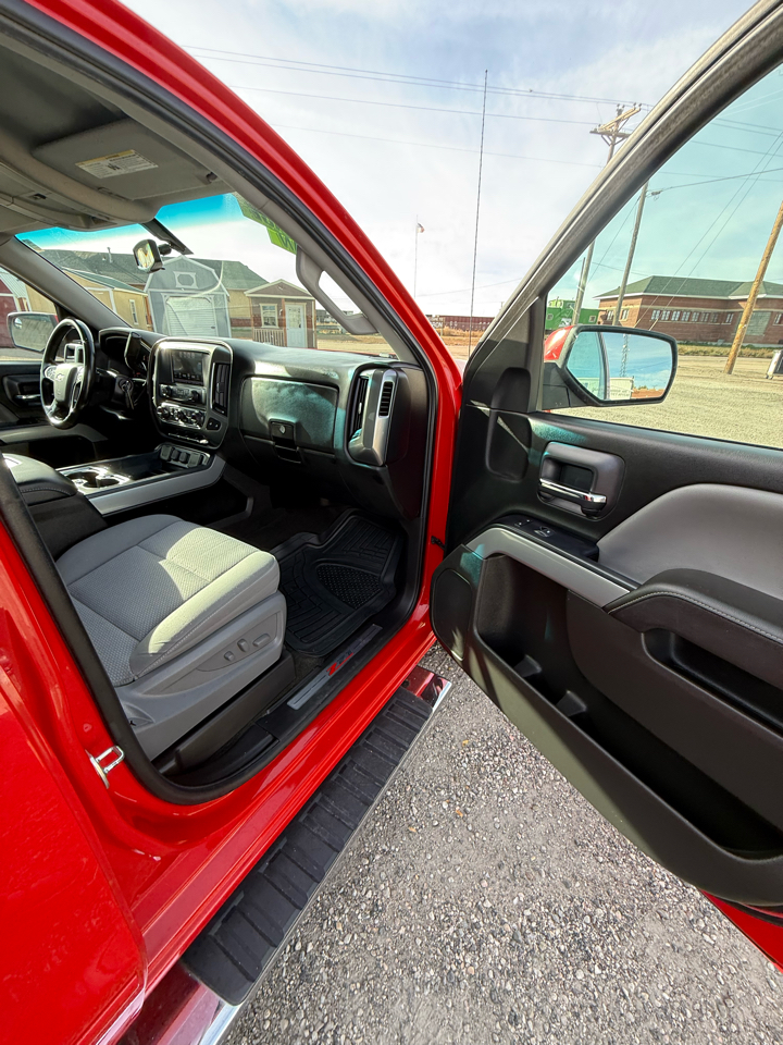 Chevrolet Silverado 1500 LT Z71 Crew Cab 4WD SWB 2018