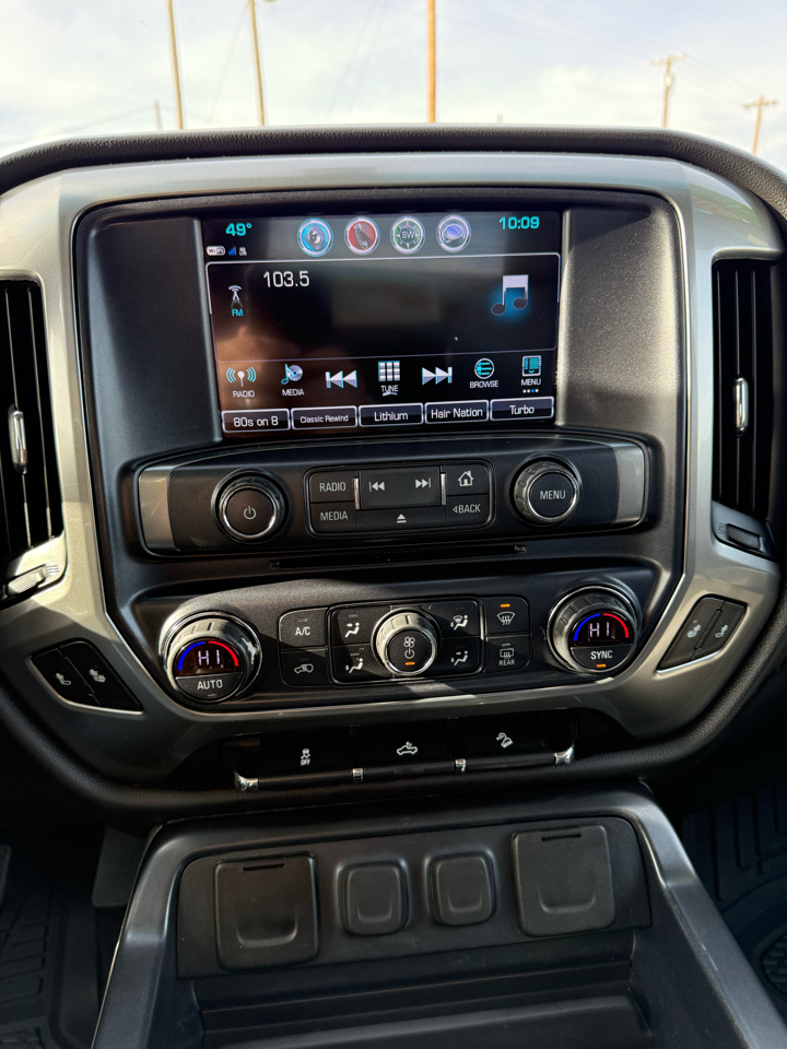 Chevrolet Silverado 1500 LT Z71 Crew Cab 4WD SWB 2018