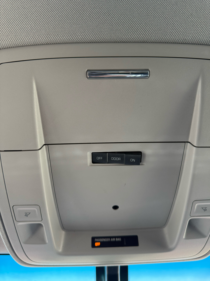 Chevrolet Silverado 1500 LT Z71 Crew Cab 4WD SWB 2018