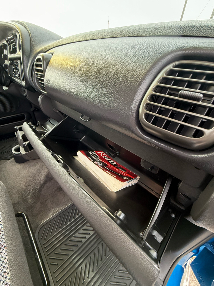 Dodge Ram 2500 Quad Cab Long Bed 4WD 2001