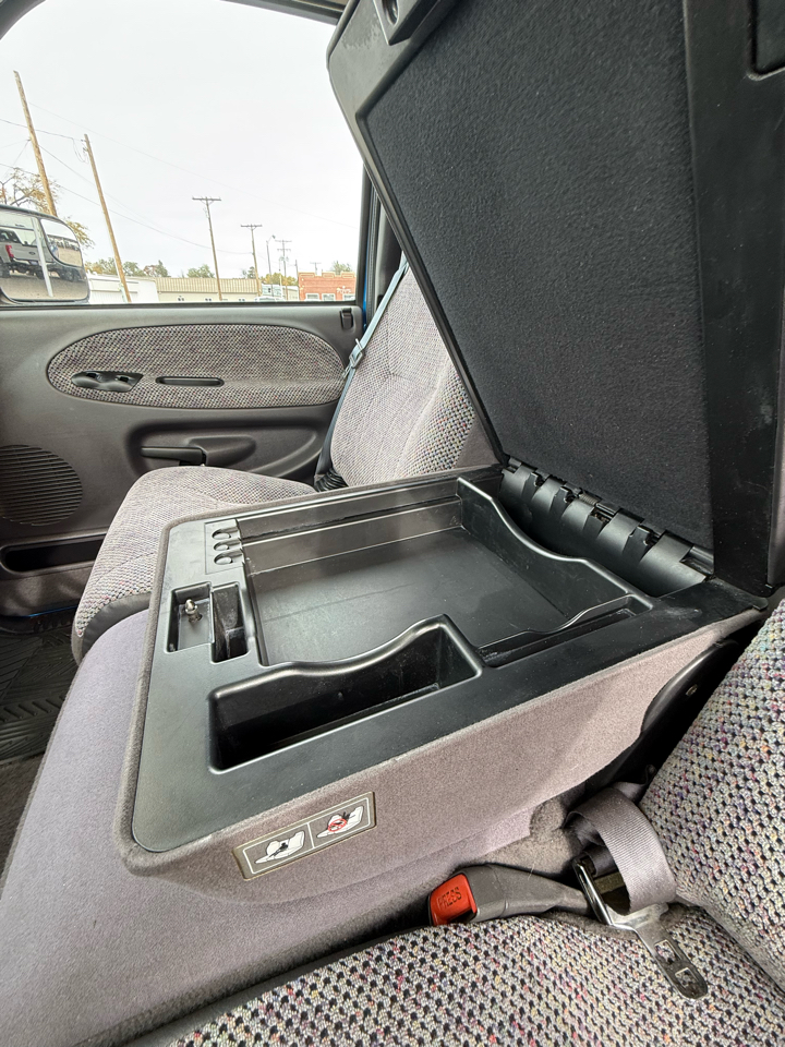 Dodge Ram 2500 Quad Cab Long Bed 4WD 2001