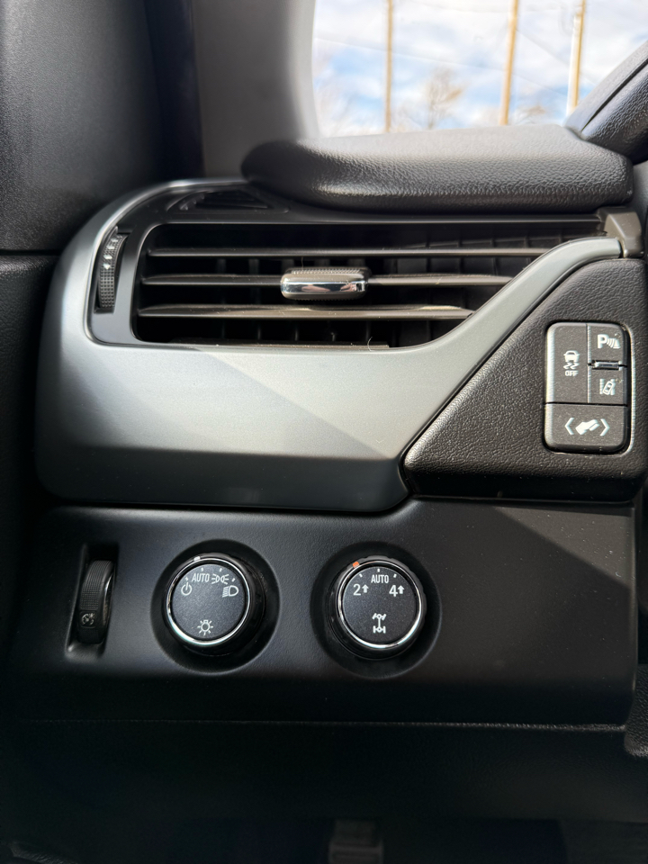 Chevrolet Tahoe LT 4WD 2015