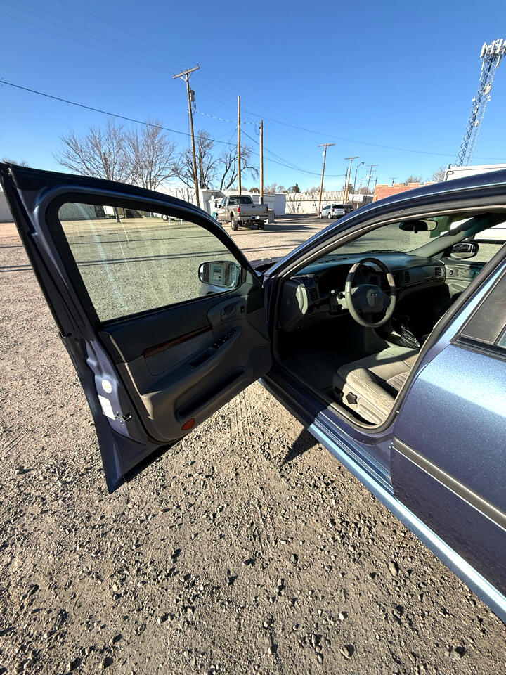 Chevrolet Impala LS 2000
