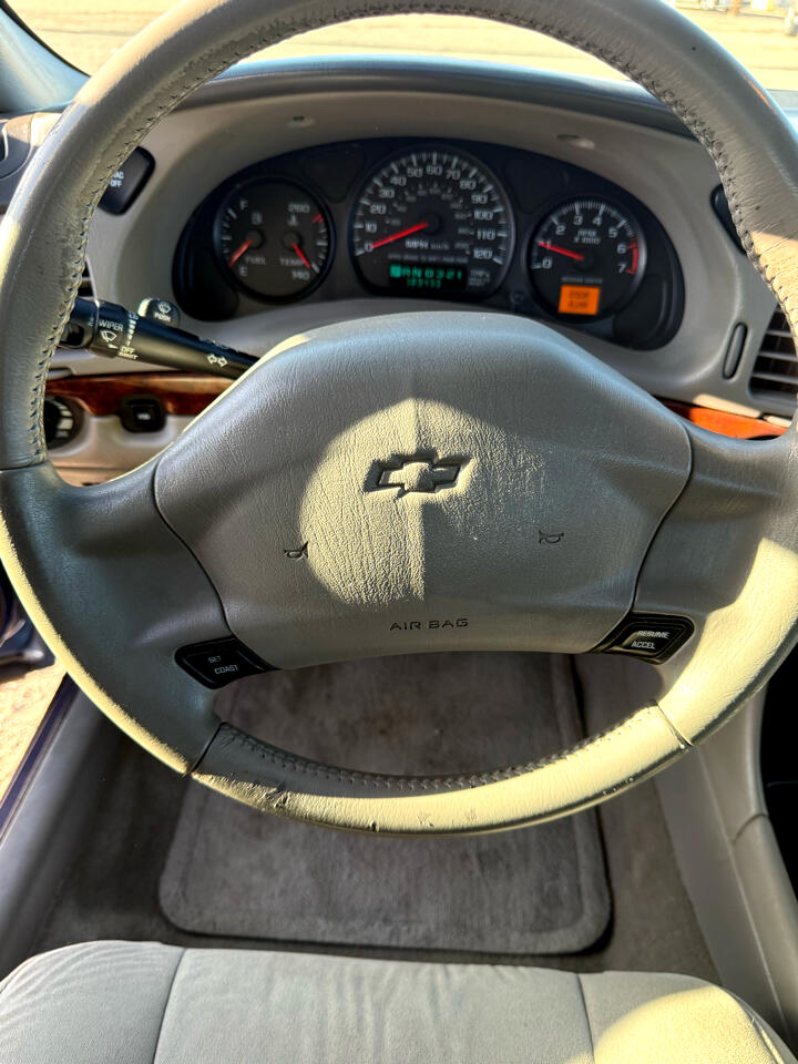 Chevrolet Impala LS 2000