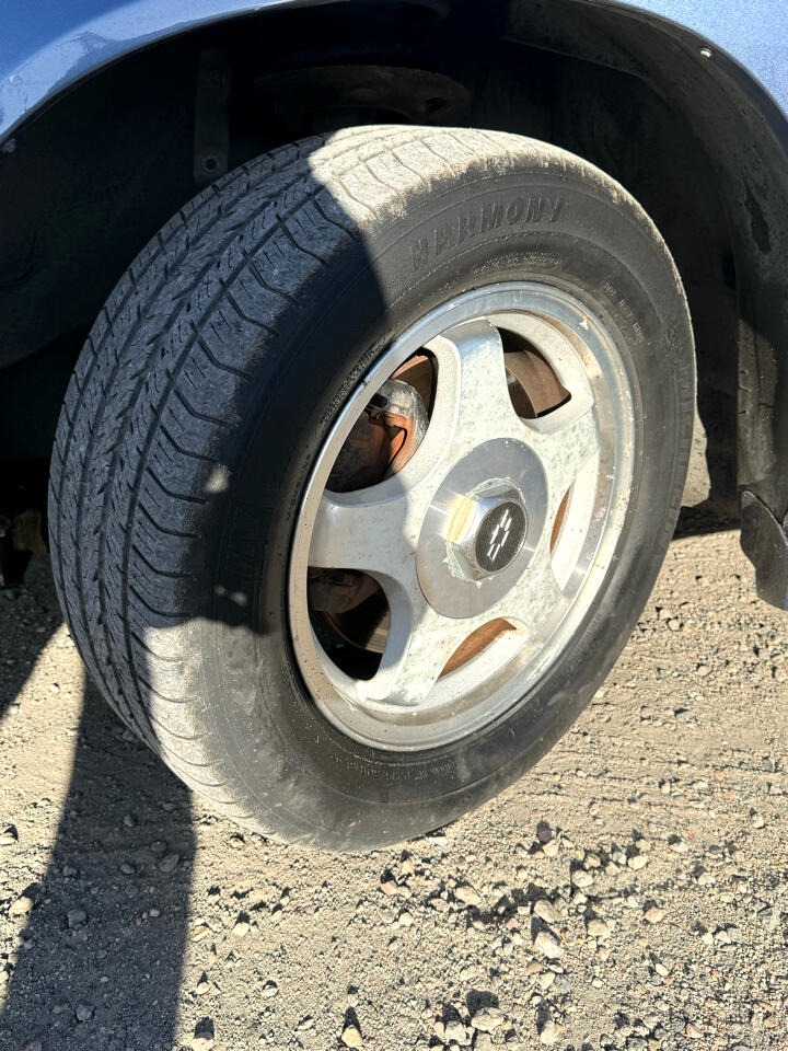 Chevrolet Impala LS 2000