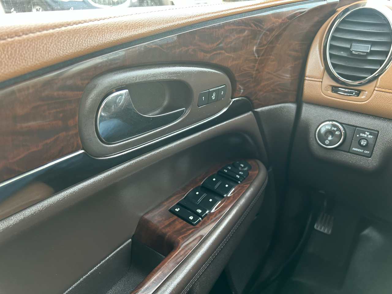 Buick Enclave Premium AWD 2014