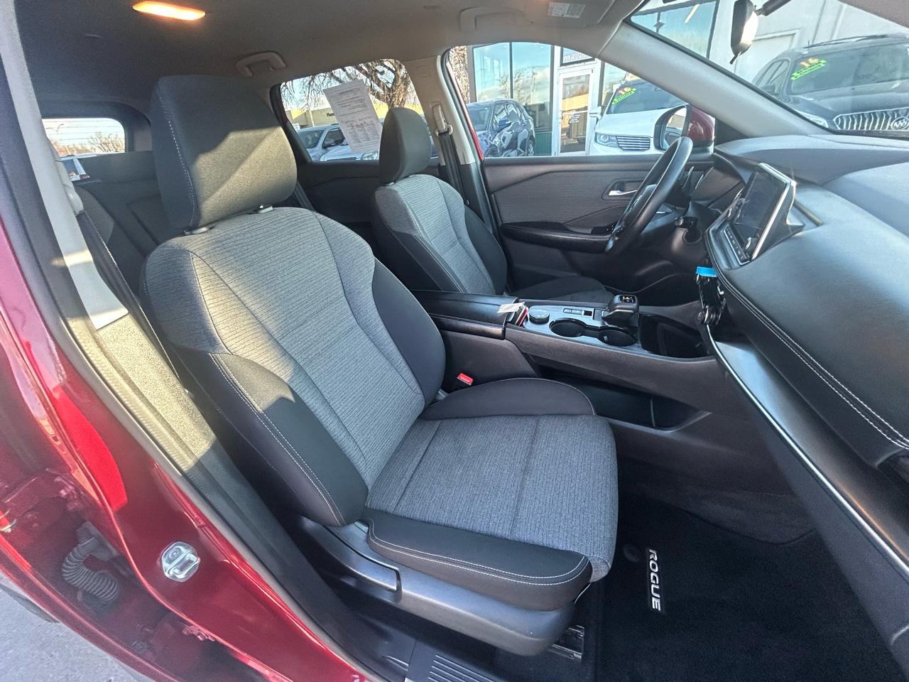 Nissan Rogue SV AWD 2023