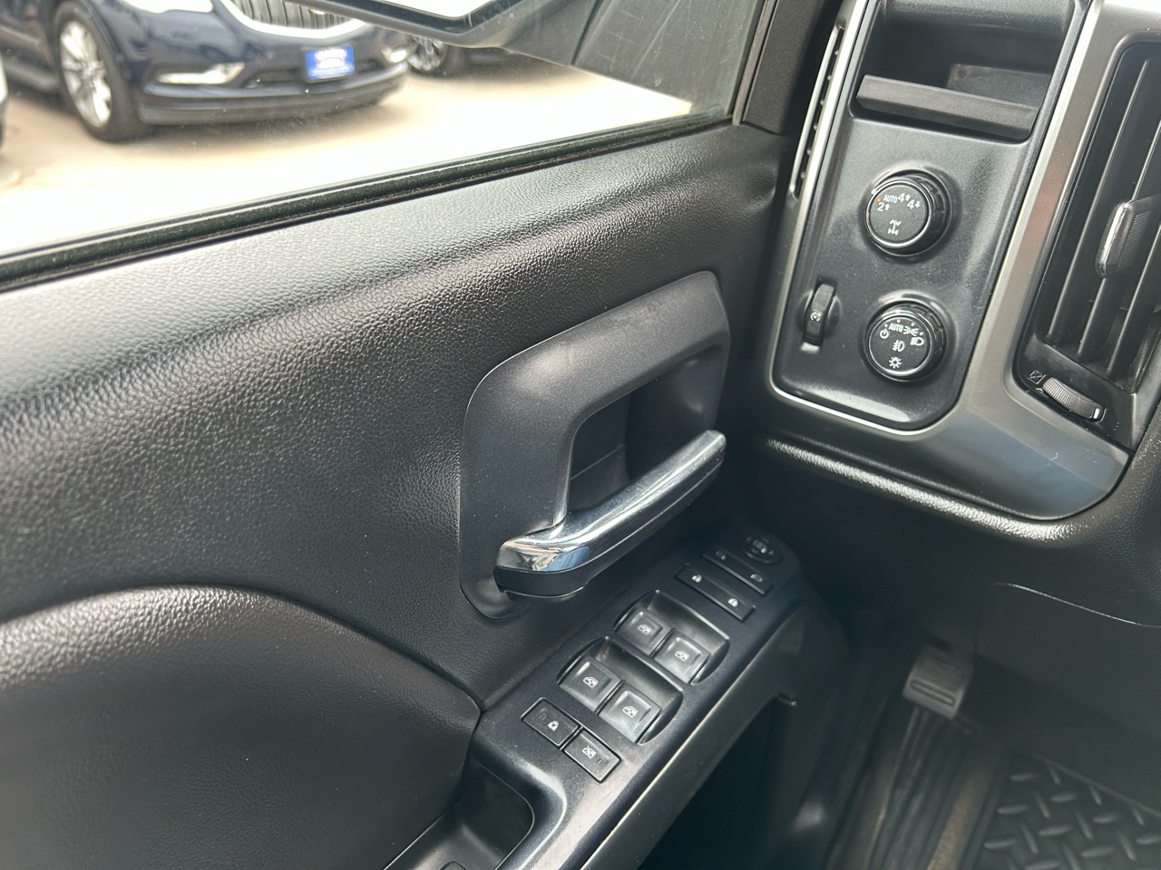 Chevrolet Silverado 1500 LT Crew Cab 4WD 2018