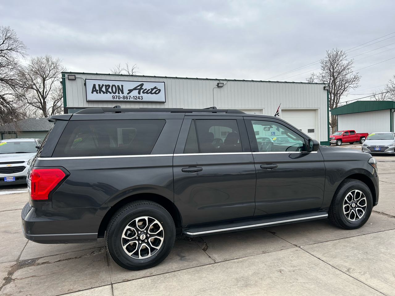 Ford Expedition MAX XLT 4WD 2023