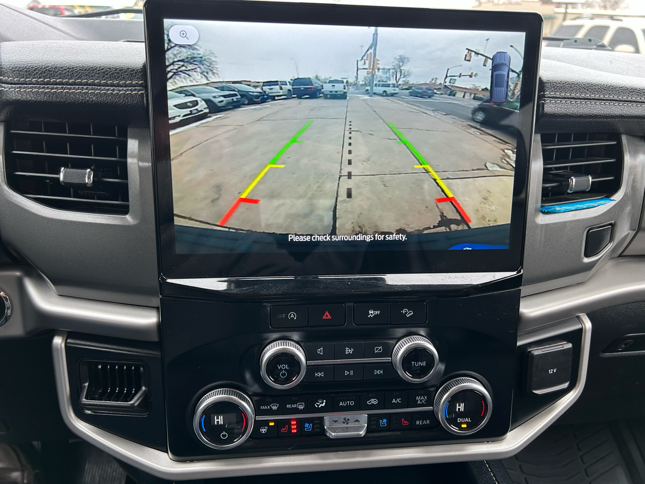 Ford Expedition MAX XLT 4WD 2023