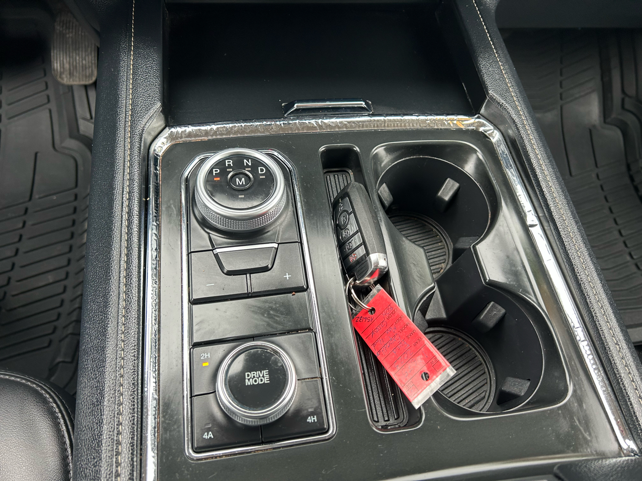 Ford Expedition MAX XLT 4WD 2023