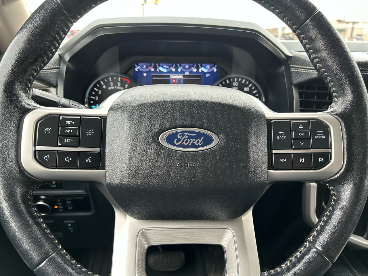 Ford Expedition MAX XLT 4WD 2023