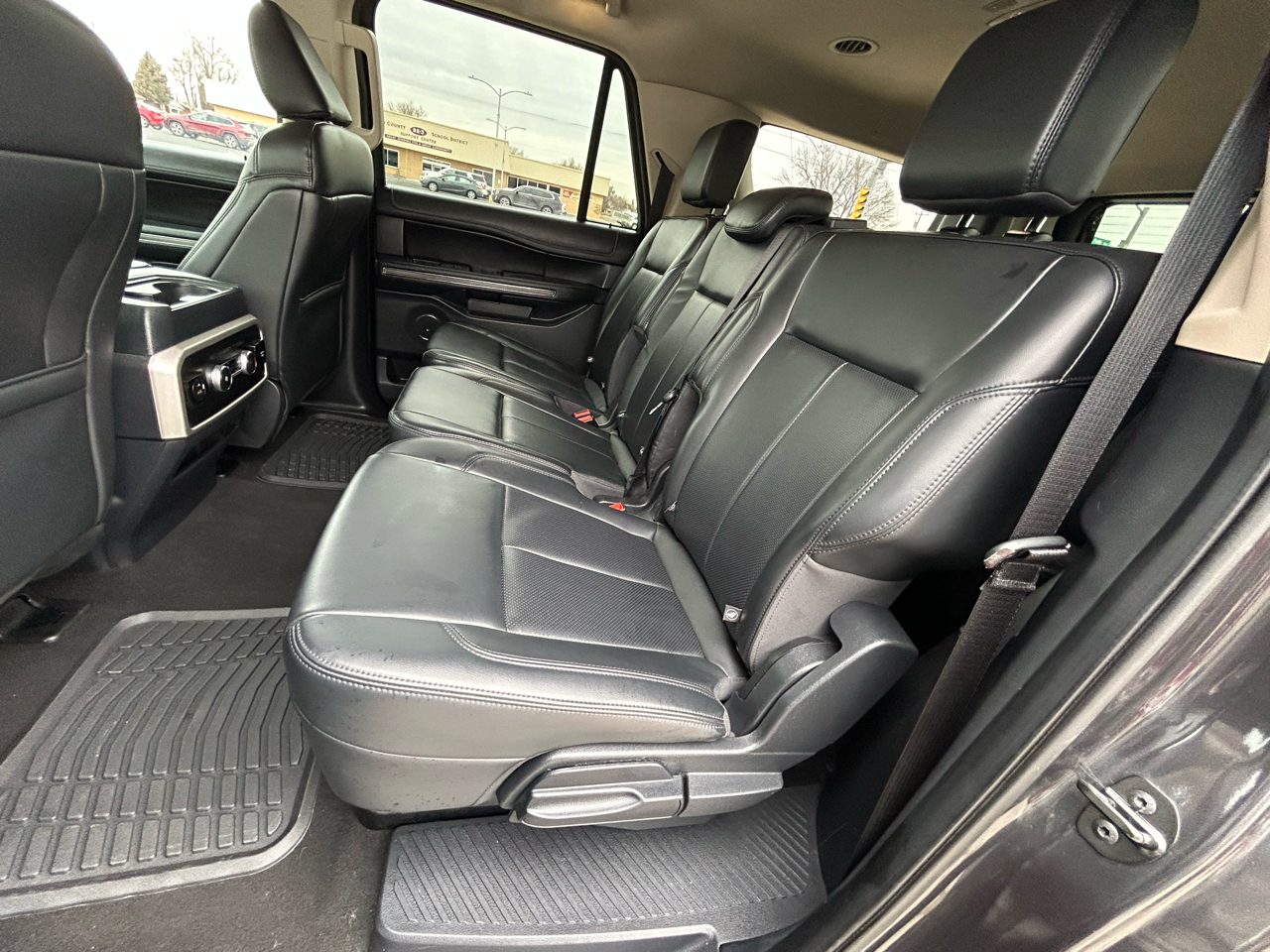 Ford Expedition MAX XLT 4WD 2023