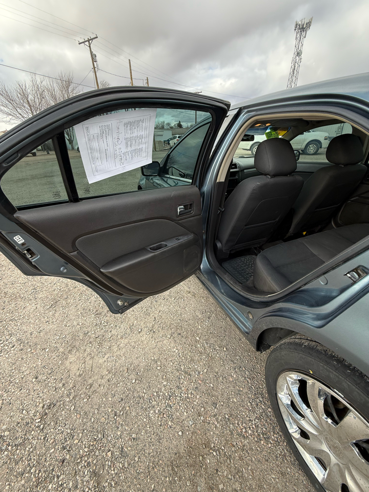 Ford Fusion I4 SE 2011