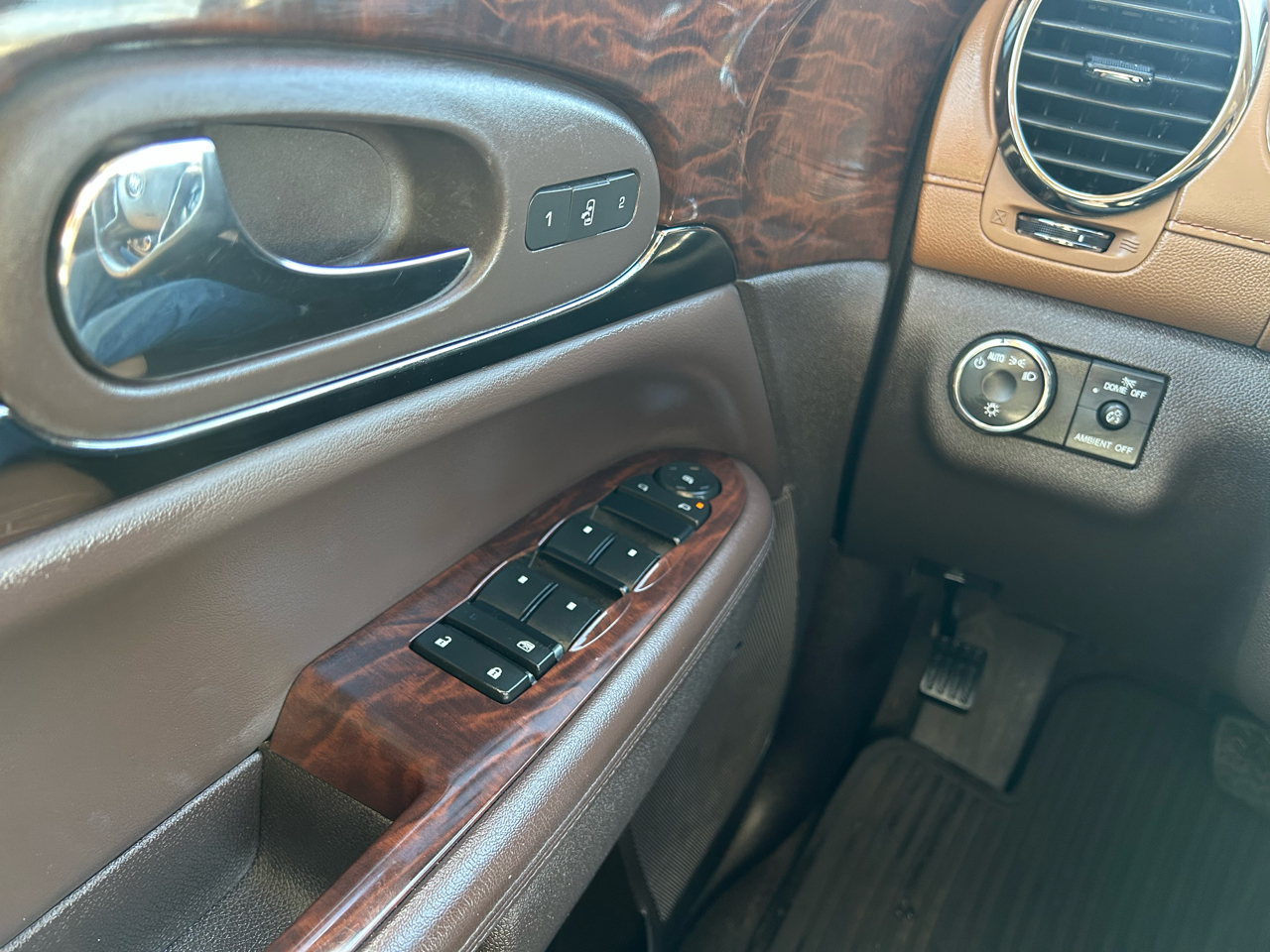 Buick Enclave Leather AWD 2016