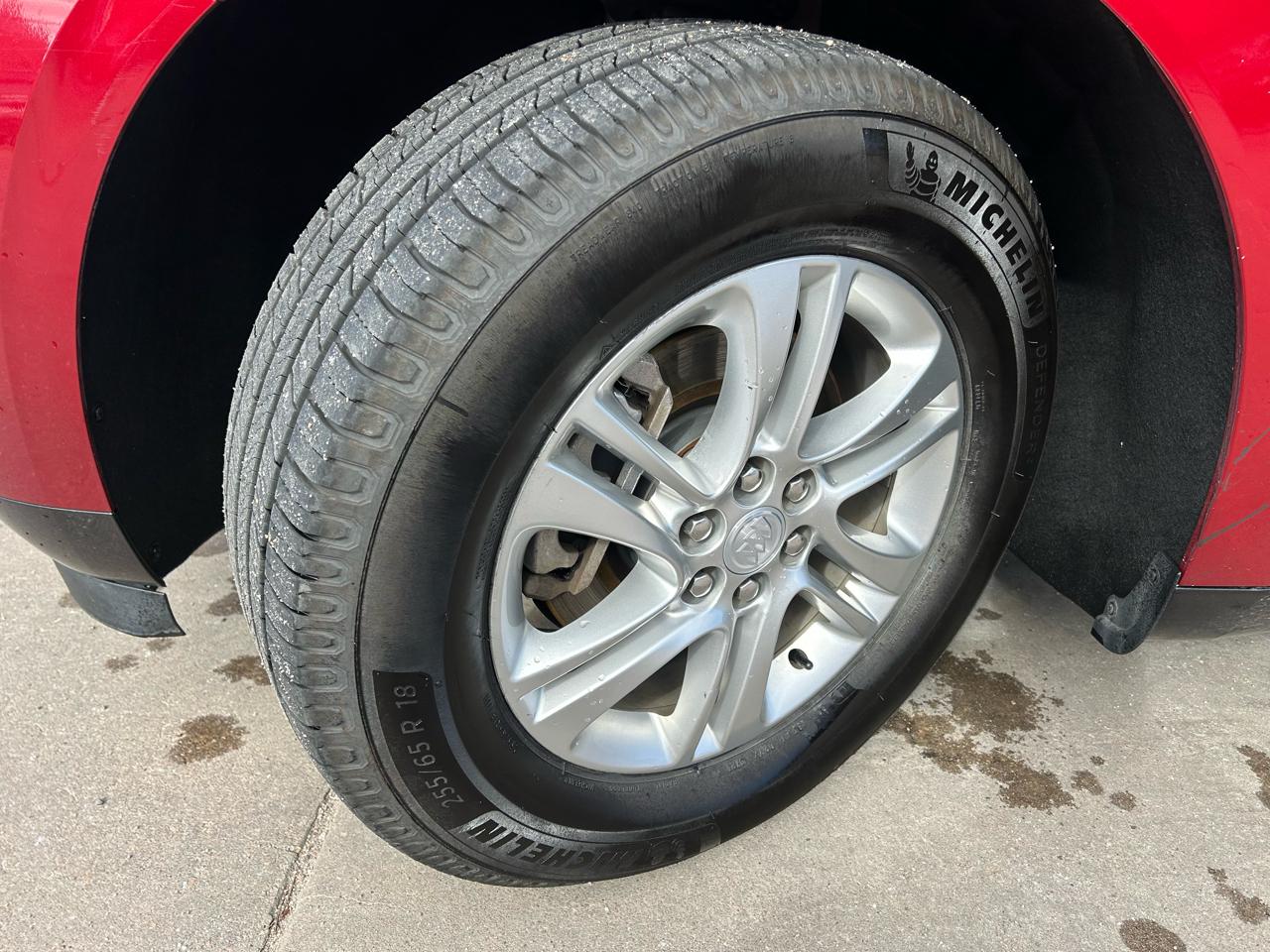 Buick Enclave Essence AWD 2018