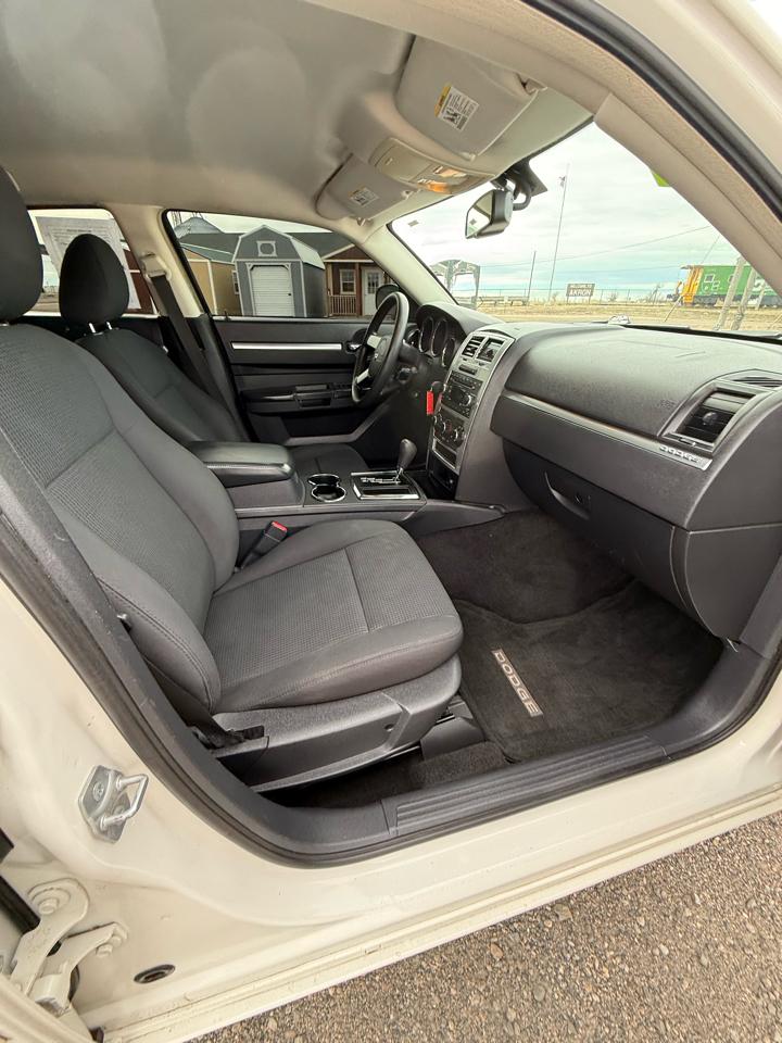 Dodge Charger SXT AWD 2008