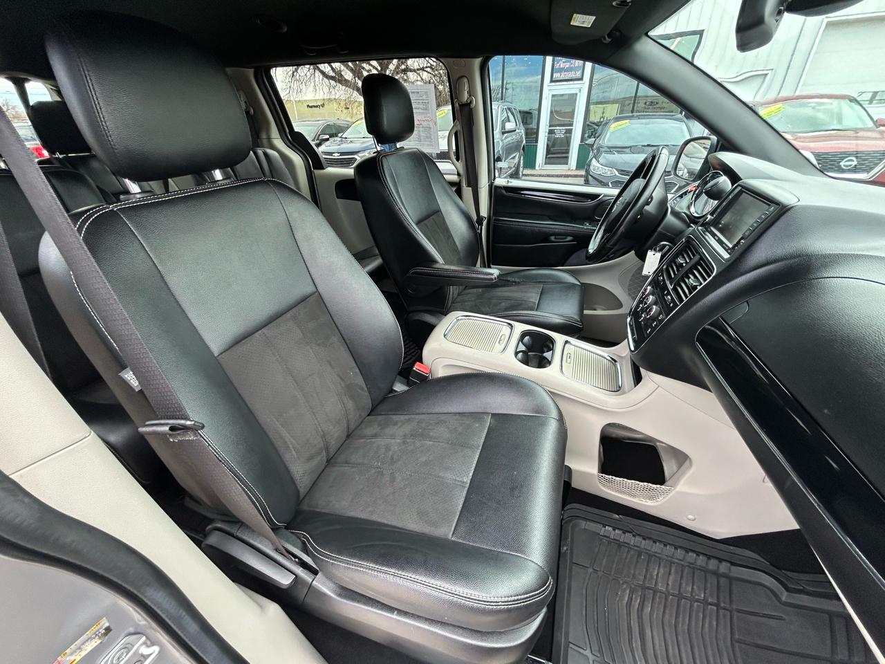 Dodge Grand Caravan SXT 2019