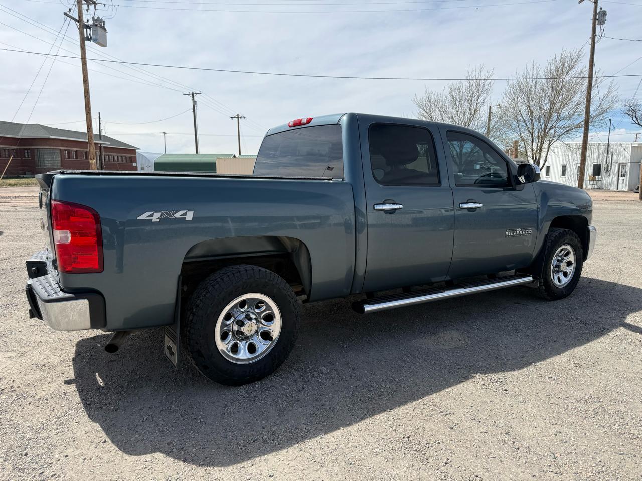 Chevrolet Silverado 1500 LS Crew Cab Short Box 4WD 2012