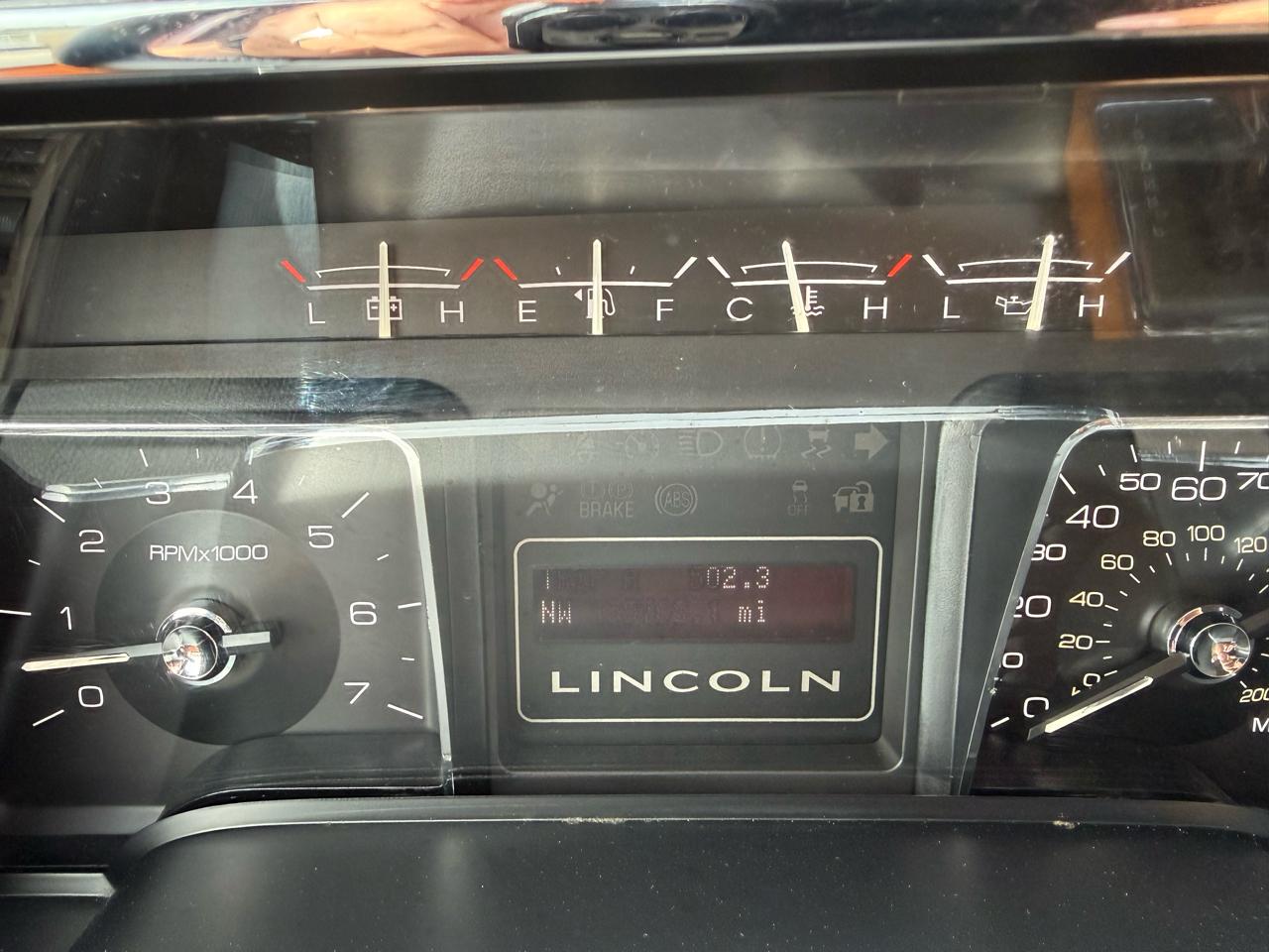 Lincoln Navigator 4WD 2014