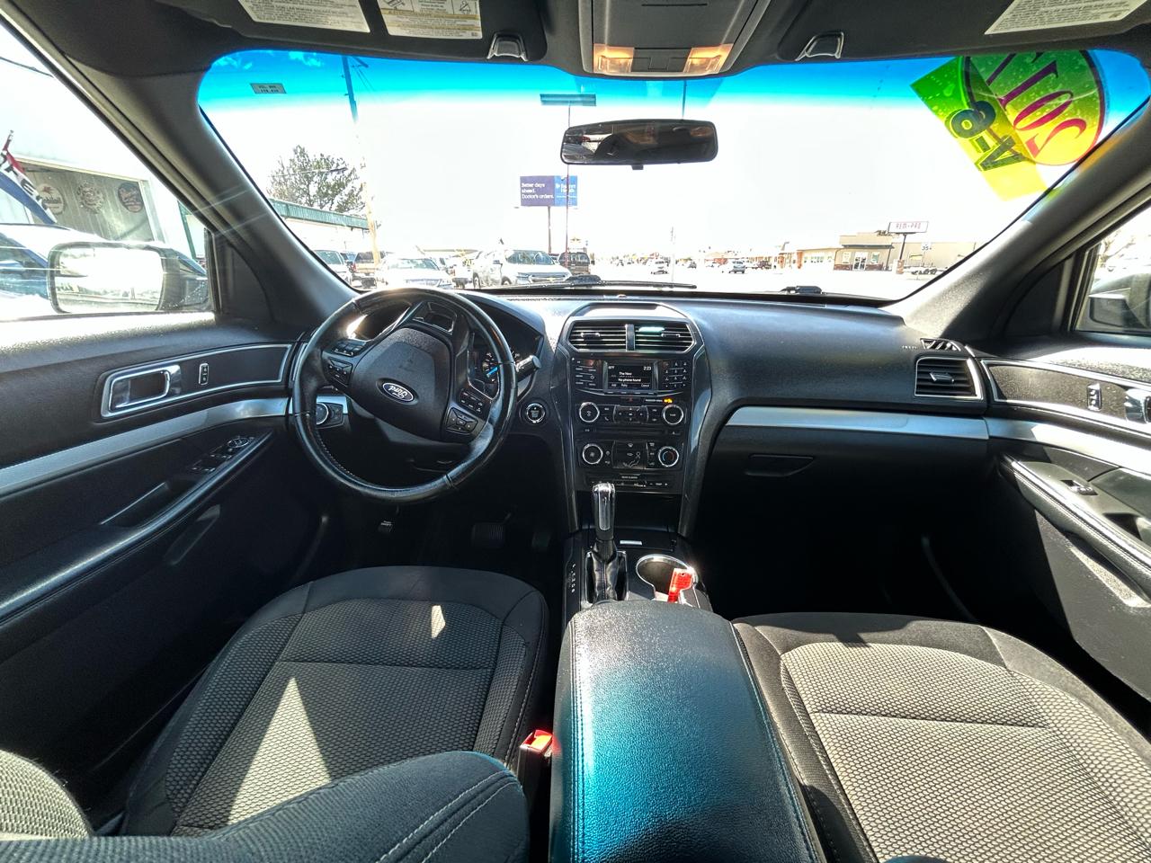 Ford Explorer XLT 4WD 2017